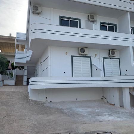 Vila Ergys Ksamil Dış mekan fotoğraf